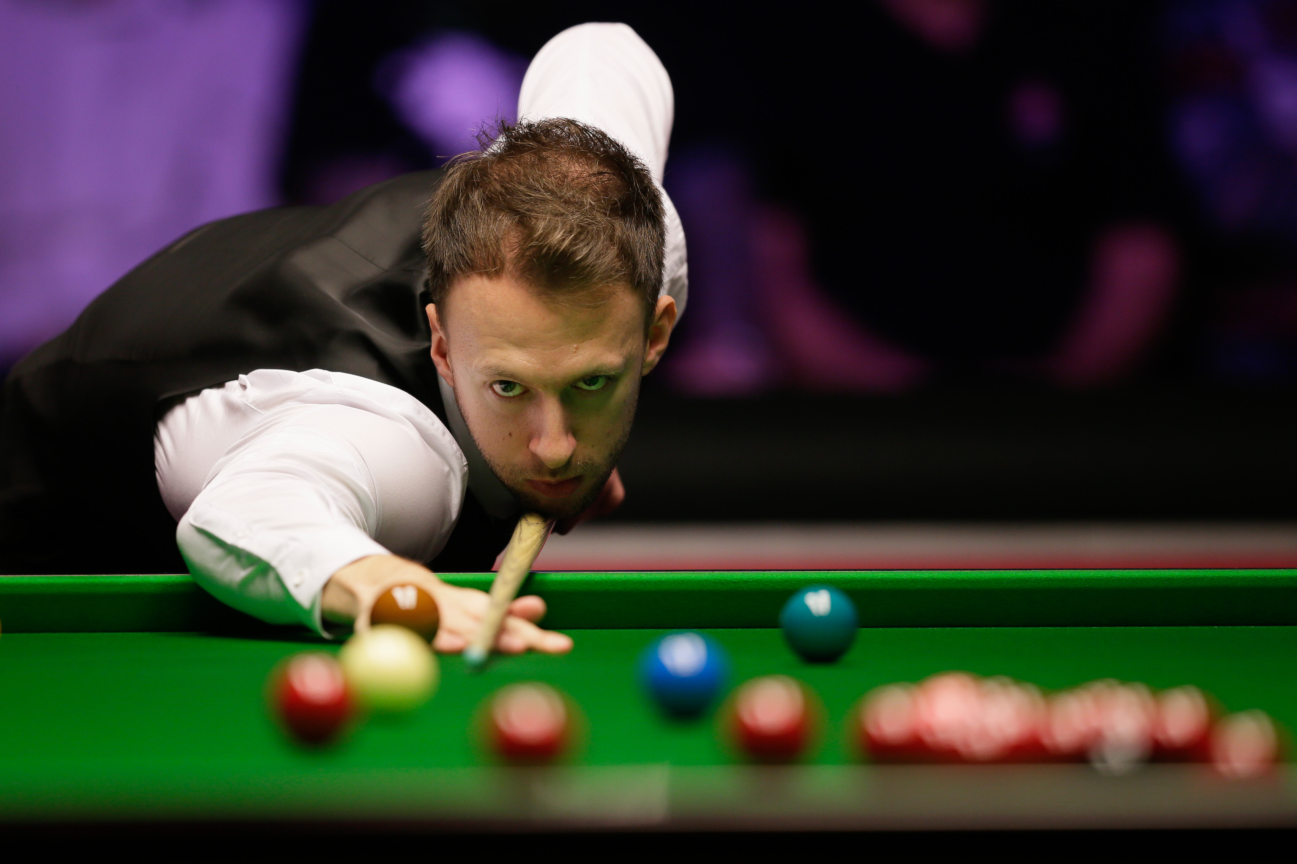 崭露头角而 崭露头角而