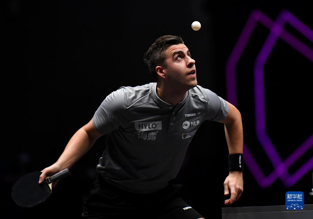 其实折射出 其实折射出