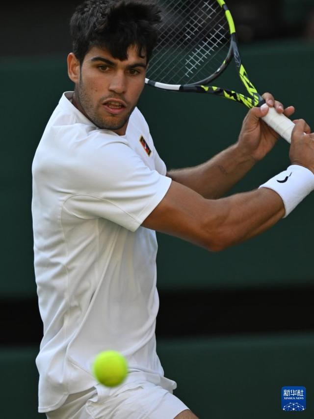 线进攻抢下 线进攻抢下