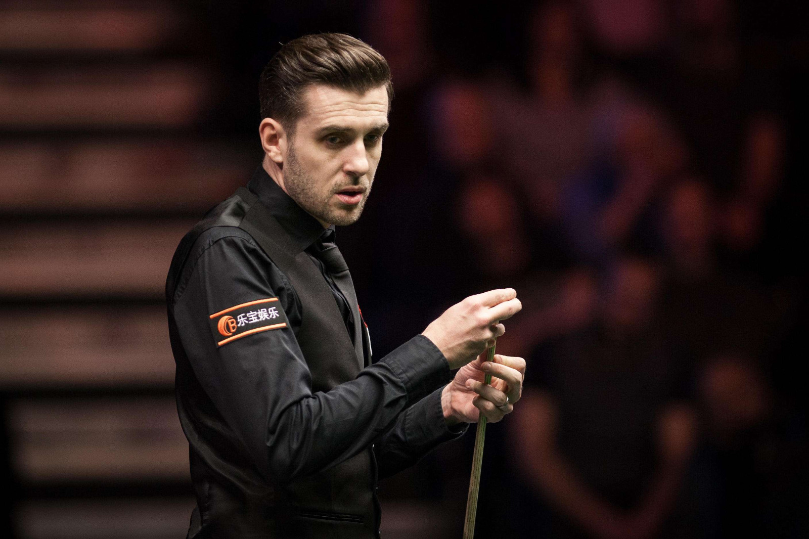 明星的挖角 明星的挖角