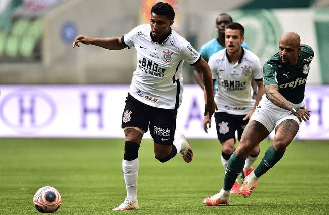 以及对足球 以及对足球